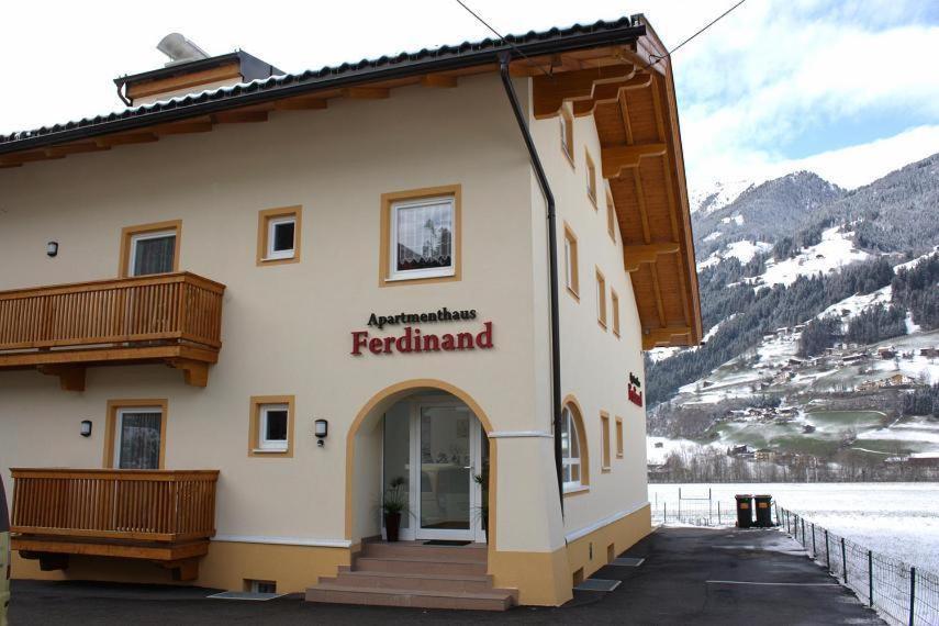 Pension Ferdinand Hotel Zell am Ziller Eksteriør billede